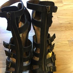 Cynthia Vincent Black Leather Zip-up Wedges Size10